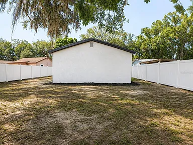 9212 N Brooks St – Tampa, FL 33612