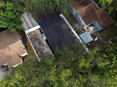 9212 N Brooks St – Tampa, FL 33612
